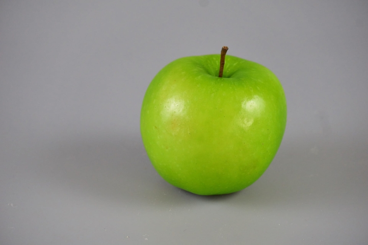 apple-g385cfd82f_1920.jpg