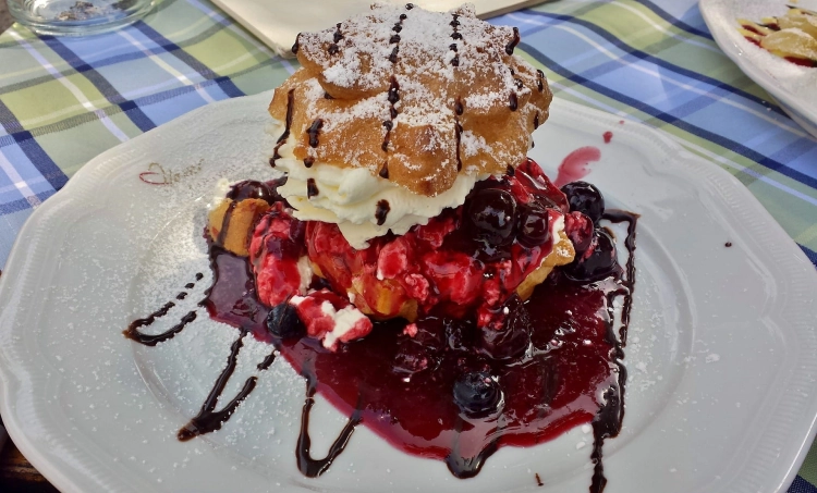 cream-puff-g97a663cff_1920.jpg