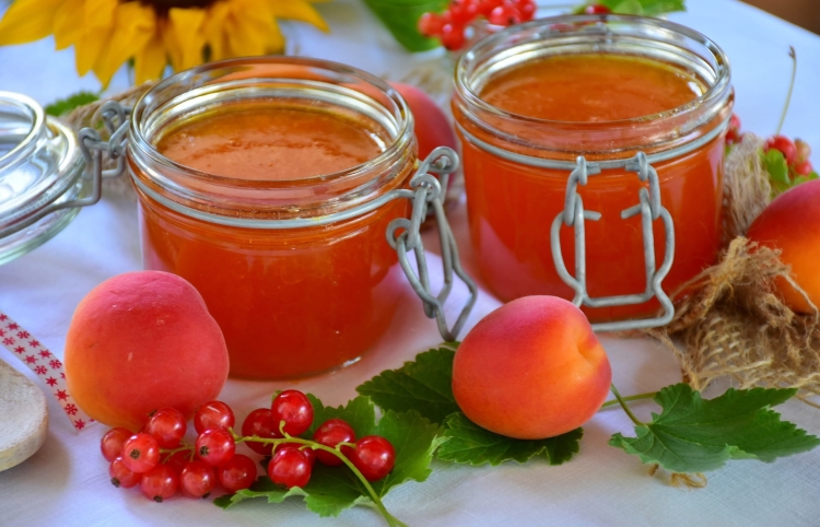 jam-2444765_1920.jpg
