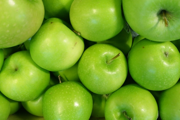 apple-g99f3a5f2e_1920.jpg